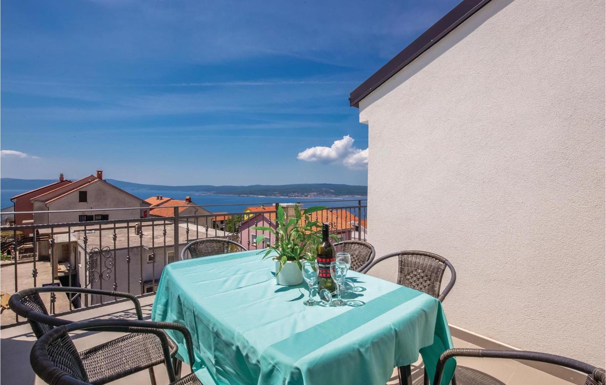 Nice Apartment In Crikvenica With Wifi المظهر الخارجي الصورة
