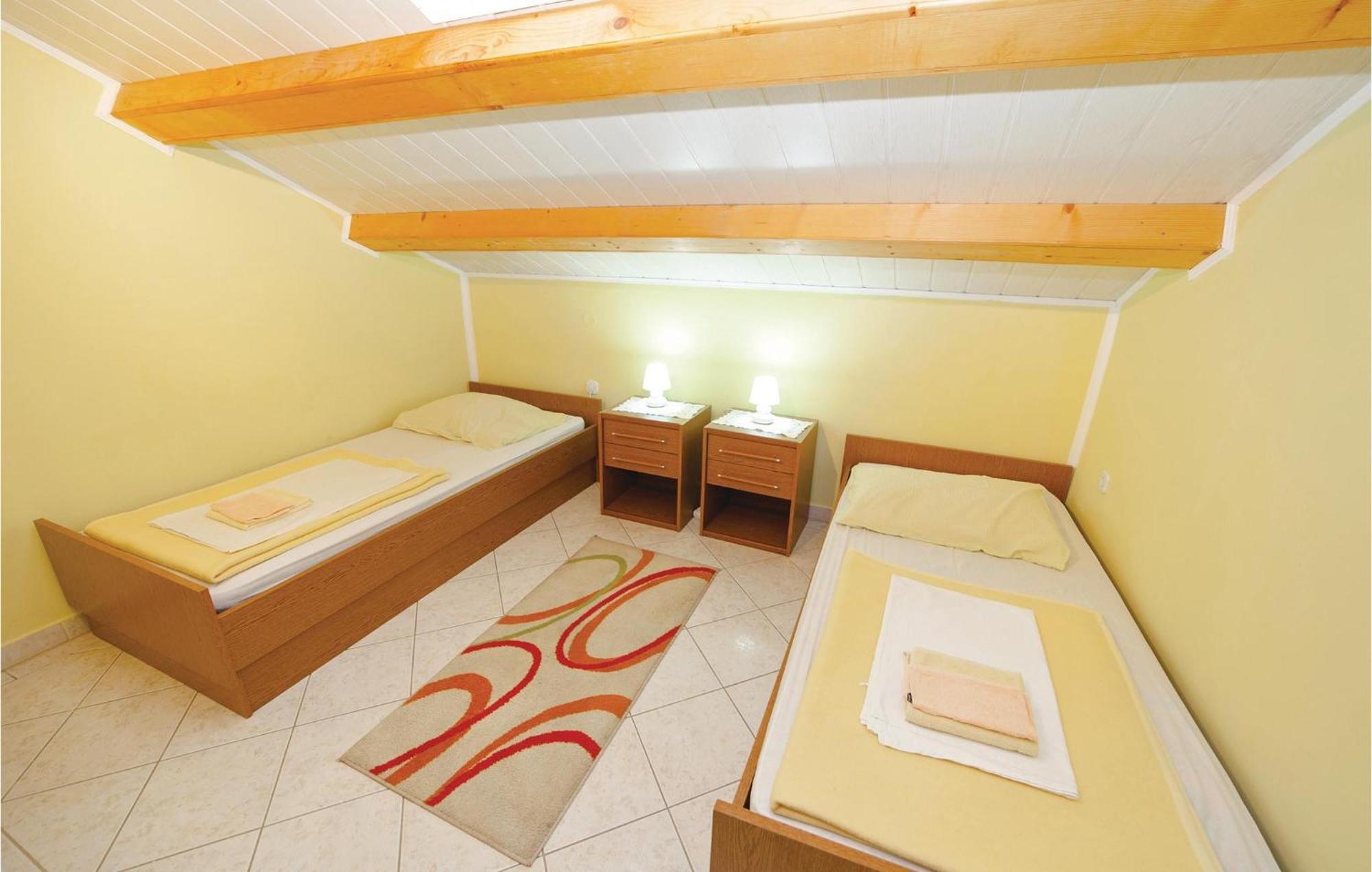 Nice Apartment In Crikvenica With Wifi المظهر الخارجي الصورة