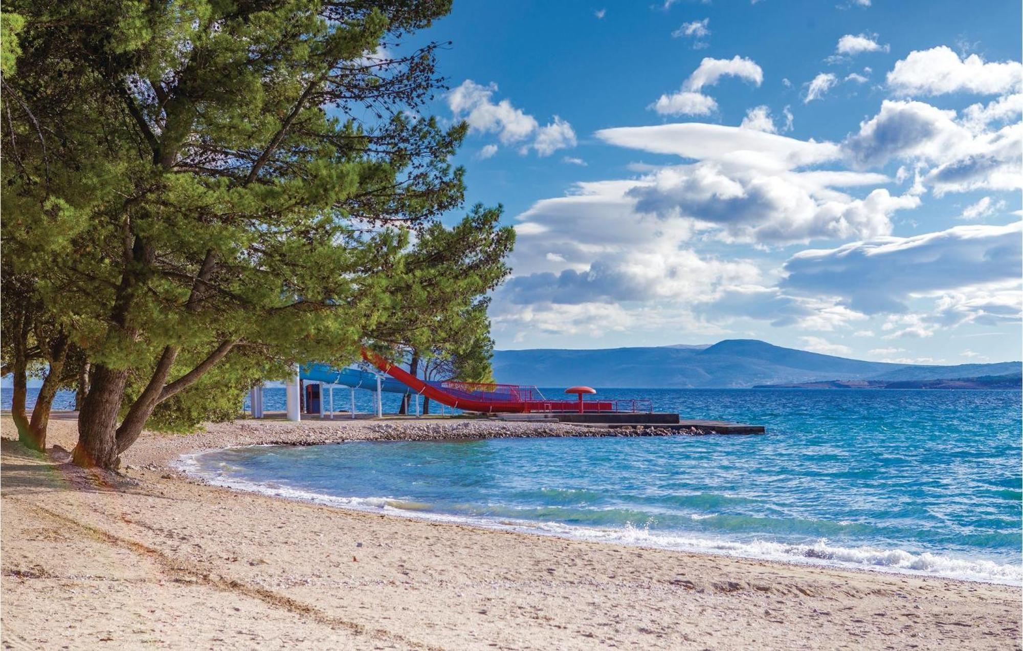 Nice Apartment In Crikvenica With Wifi المظهر الخارجي الصورة